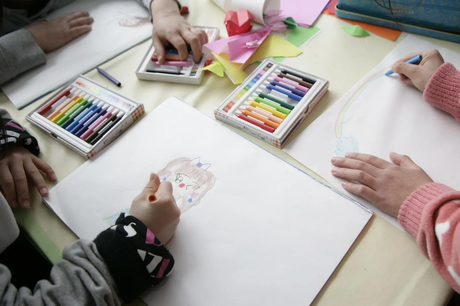 Art Therapy: How Creating and Viewing Art Affects Mental Health