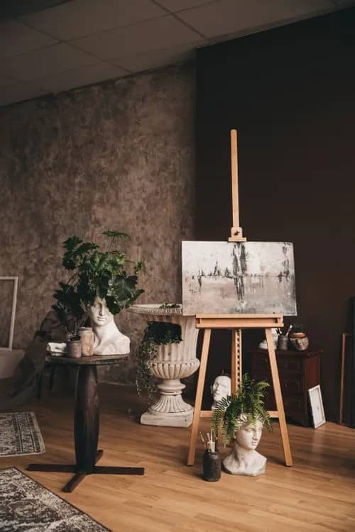 Commissioning an Artist: What to Expect, What to Pay, How to Communicate