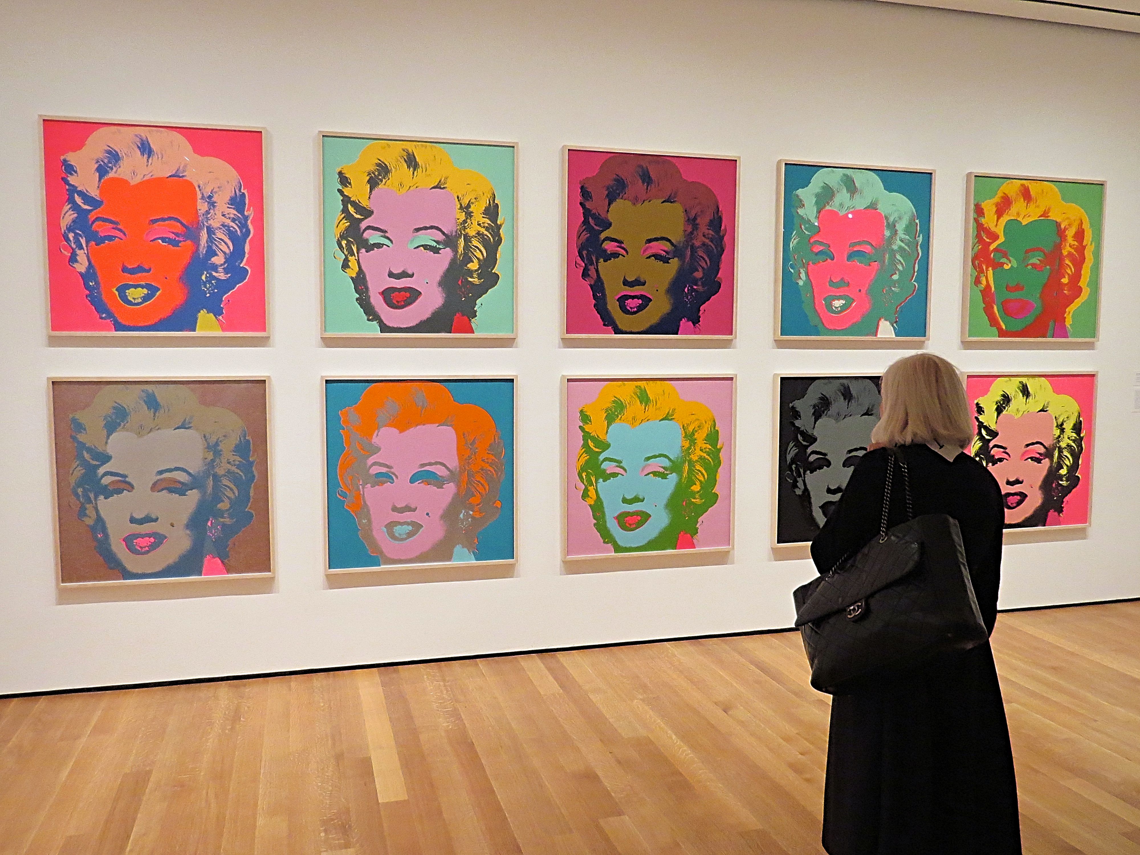Pop Art: History, Traits, Artists, and Modern Takes